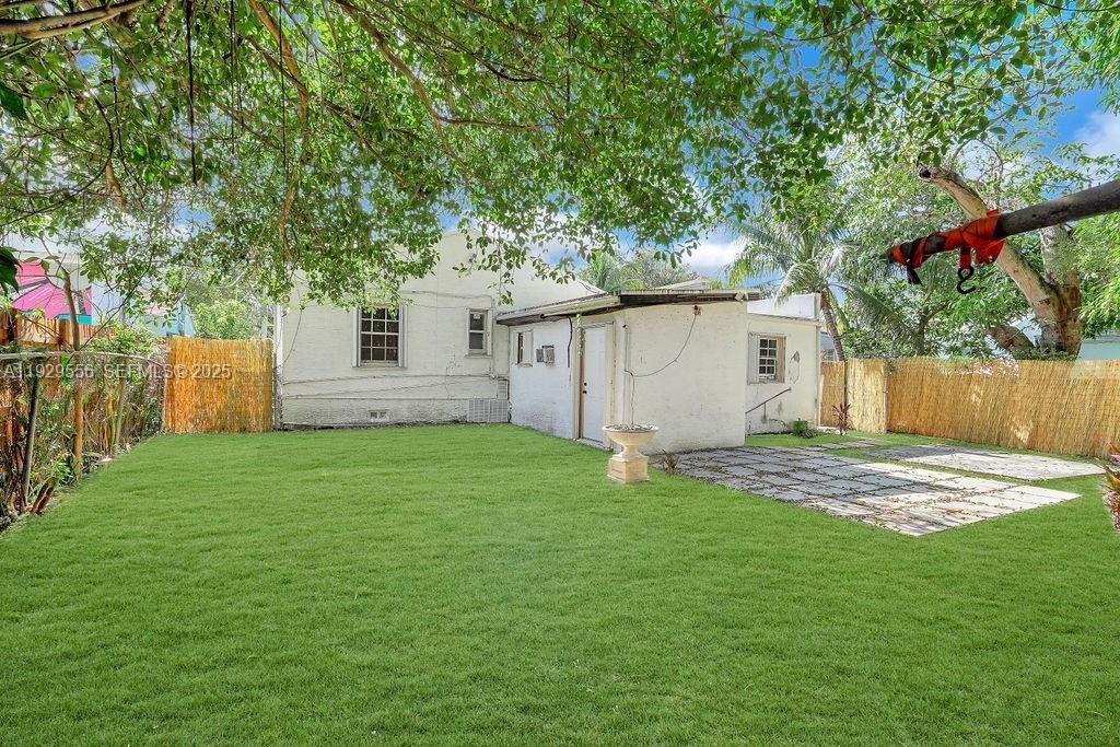 47 NW 49th St, Unit 3, Miami, FL 33127 Photo