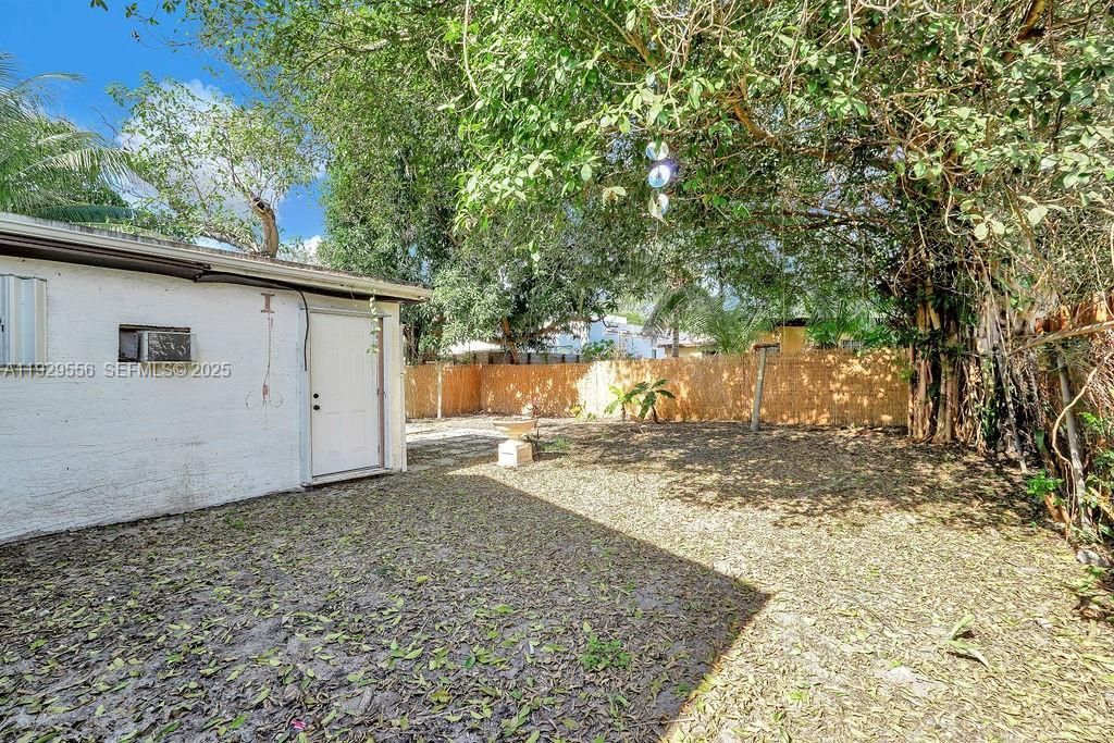 47 NW 49th St, Unit 3, Miami, FL 33127 Photo