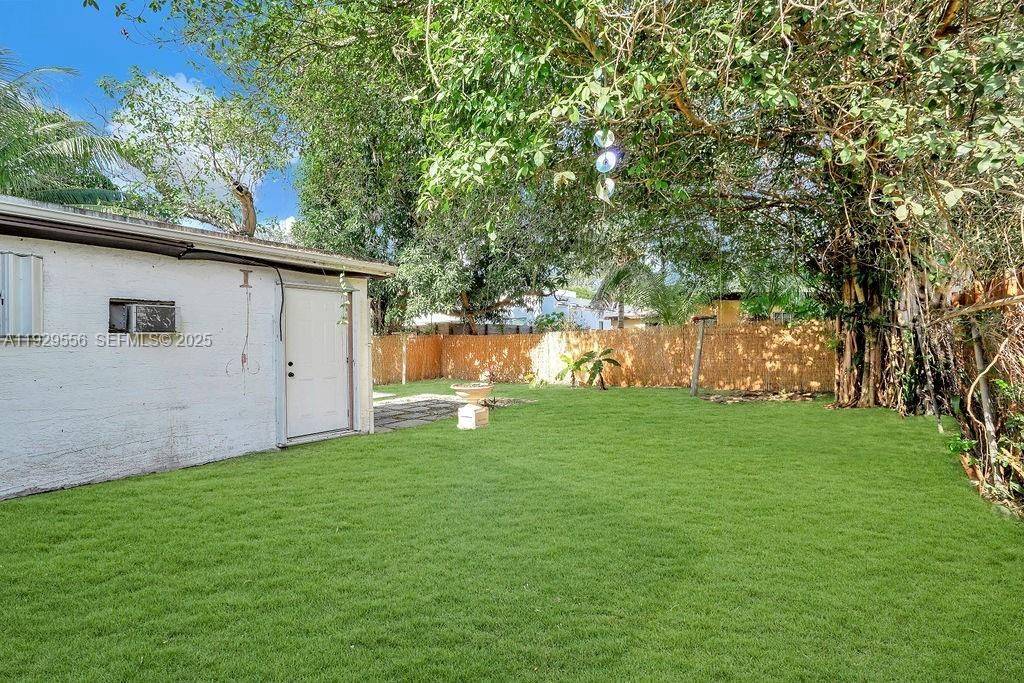 47 NW 49th St, Unit 3, Miami, FL 33127 Photo