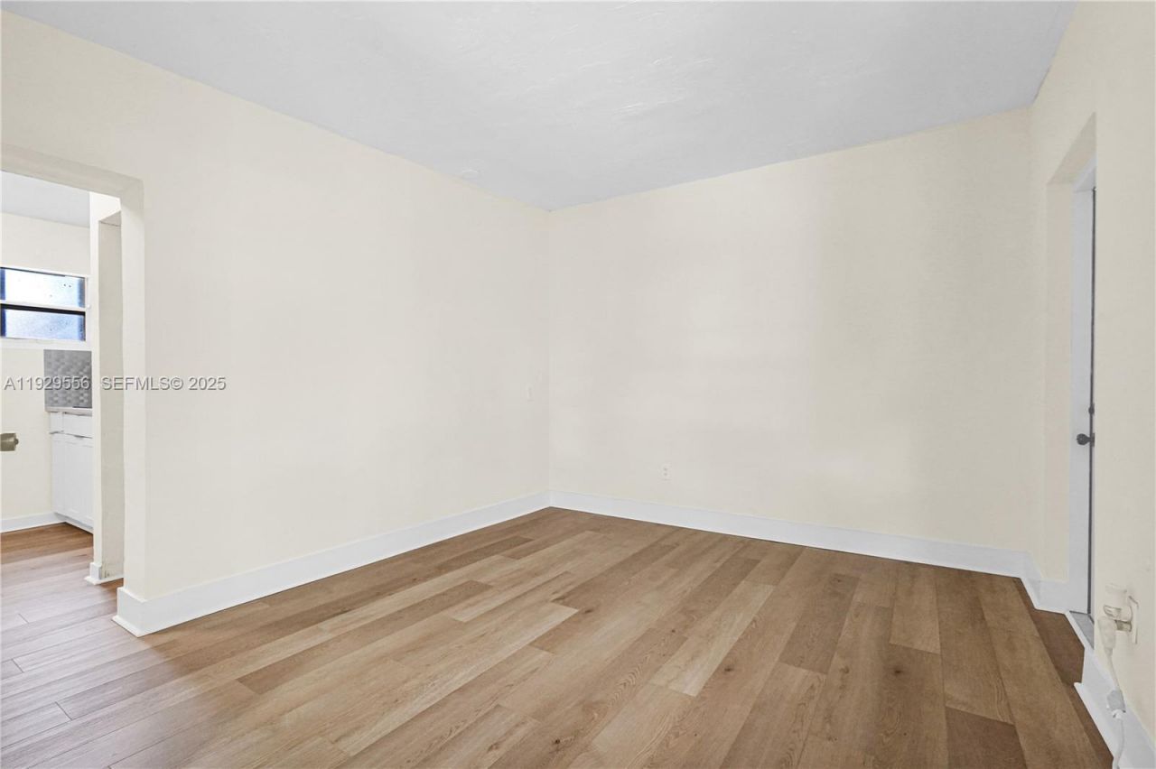 47 NW 49th St, Unit 3, Miami, FL 33127 Photo