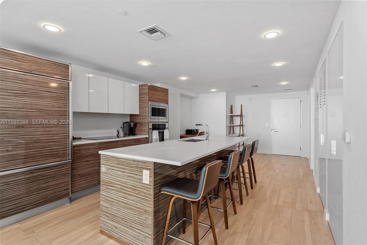 460 NE 28th St , Unit 3903, Miami, FL 33137 Photo