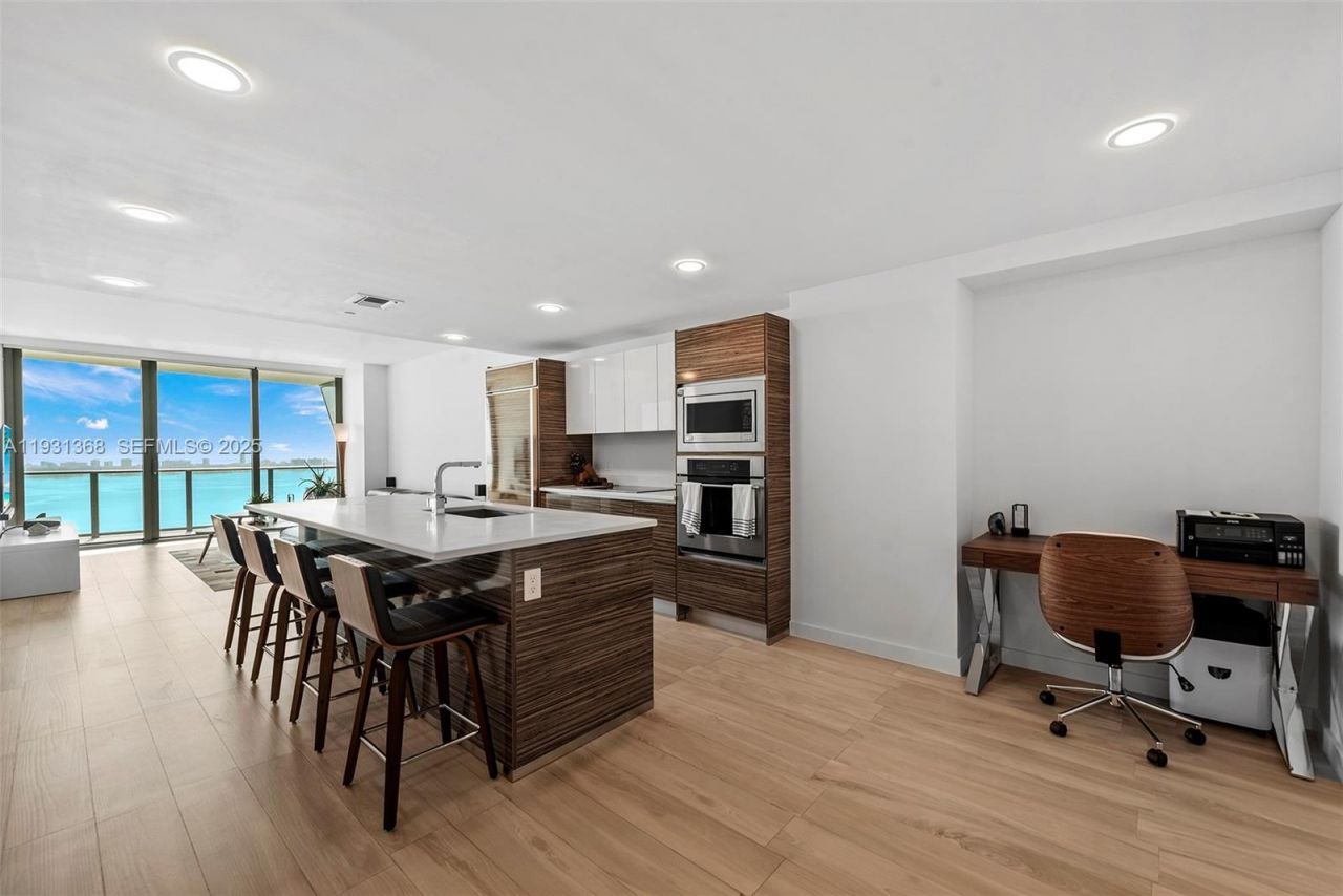 460 NE 28th St , Unit 3903, Miami, FL 33137 Photo