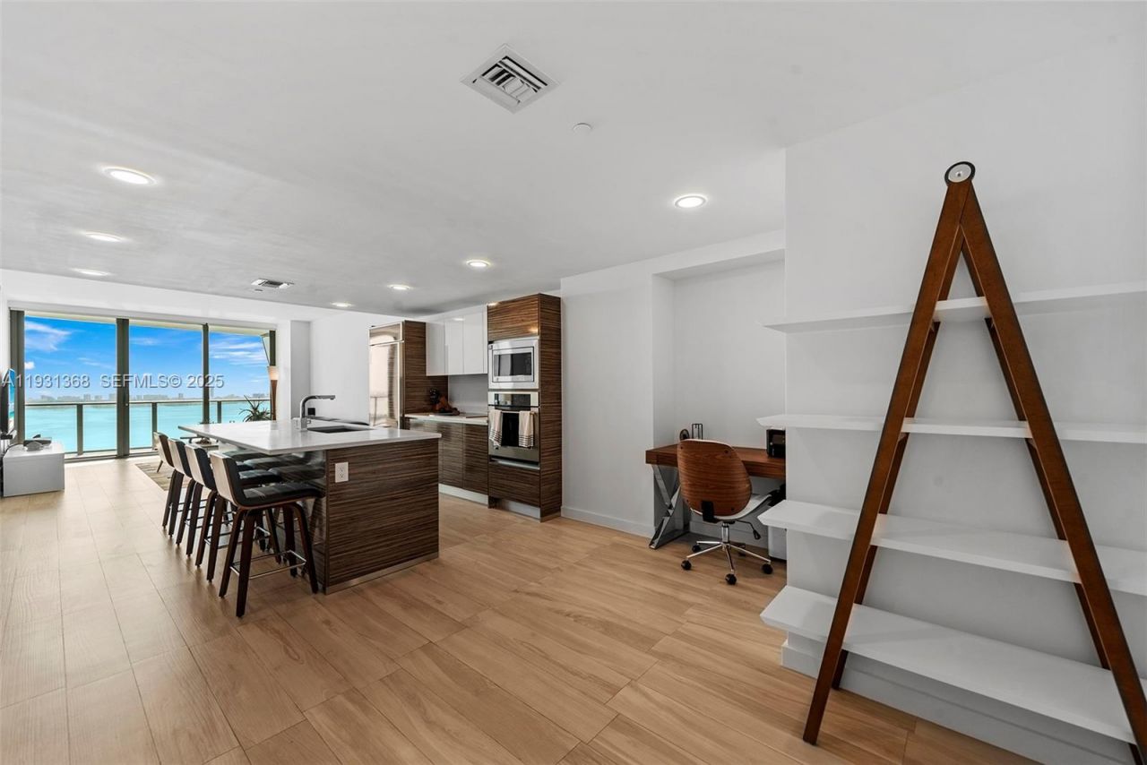 460 NE 28th St , Unit 3903, Miami, FL 33137 Photo