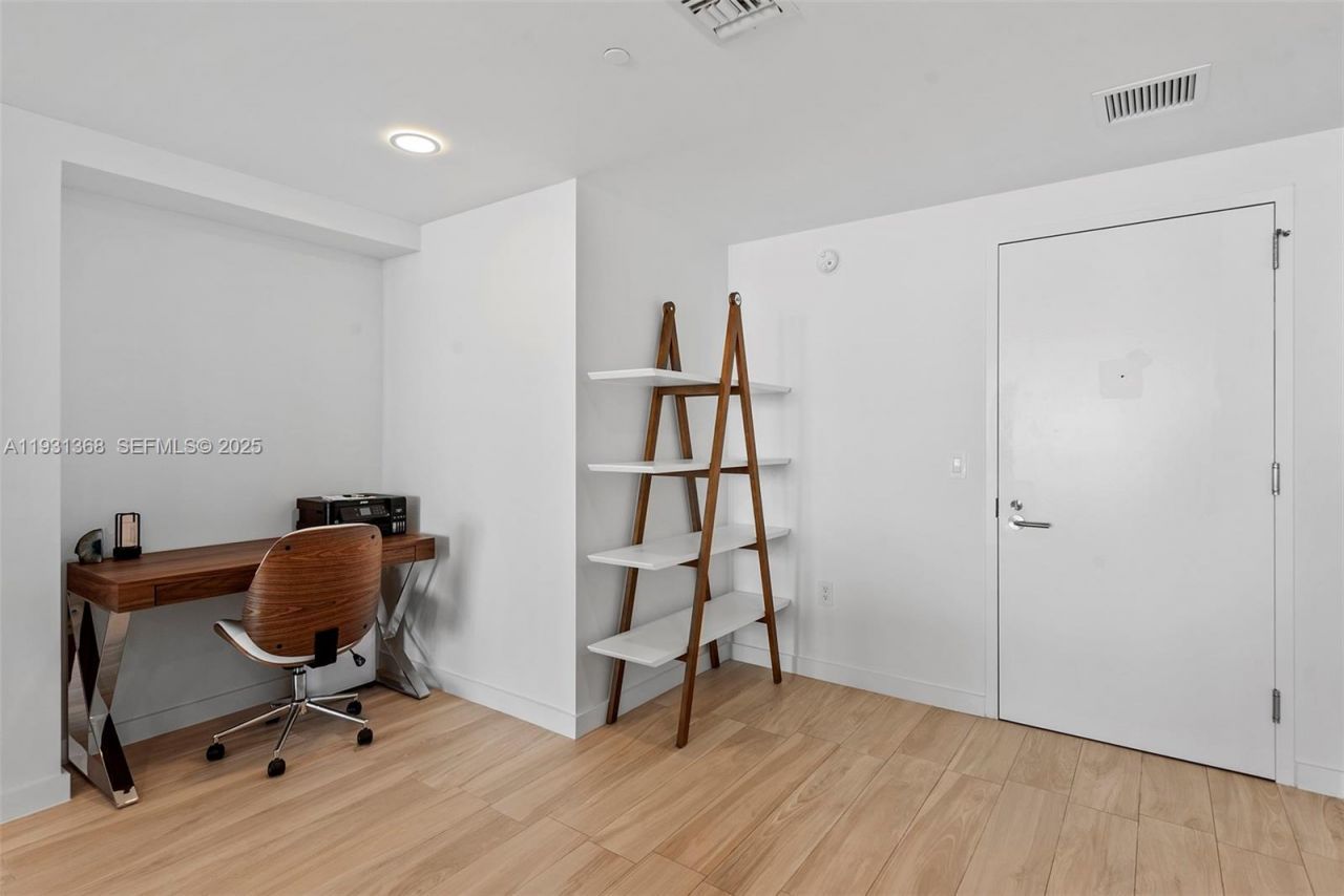 460 NE 28th St , Unit 3903, Miami, FL 33137 Photo