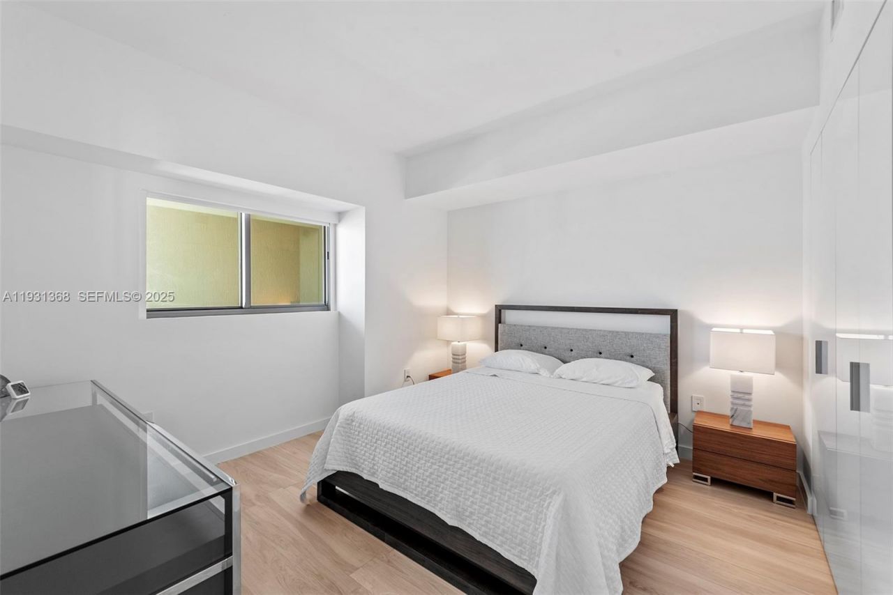 460 NE 28th St , Unit 3903, Miami, FL 33137 Photo