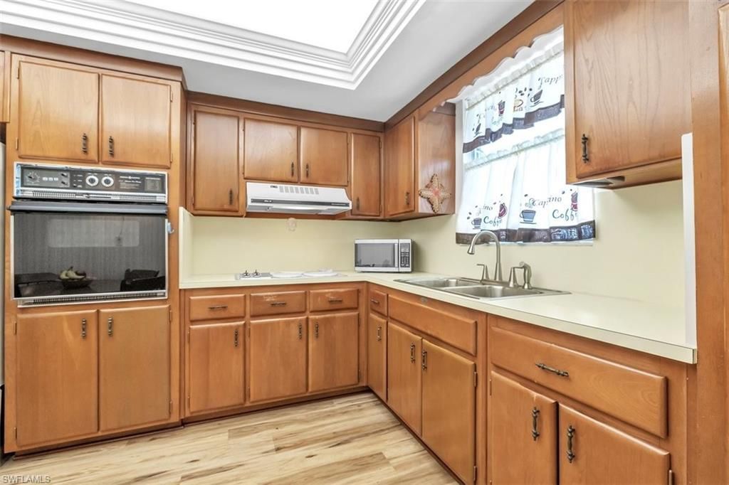 403 SE 43rd Ter, Unit 11, Cape Coral, FL 33904 Photo