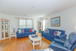 1278 River Oak Dr. photo 4