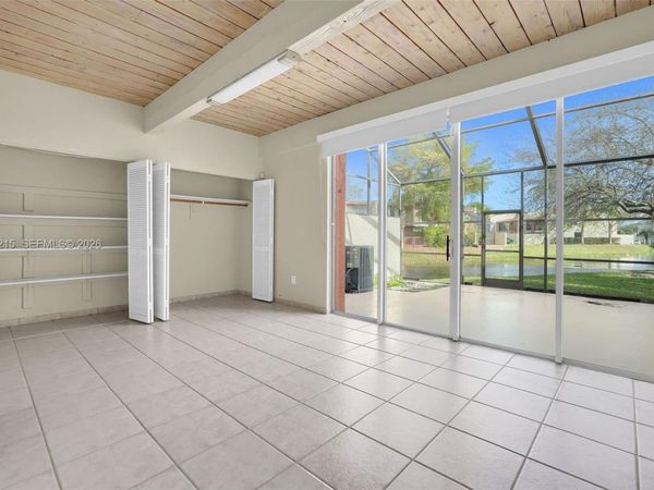 7601 SW 105th Ave, Unit 7601, Miami, FL 33173