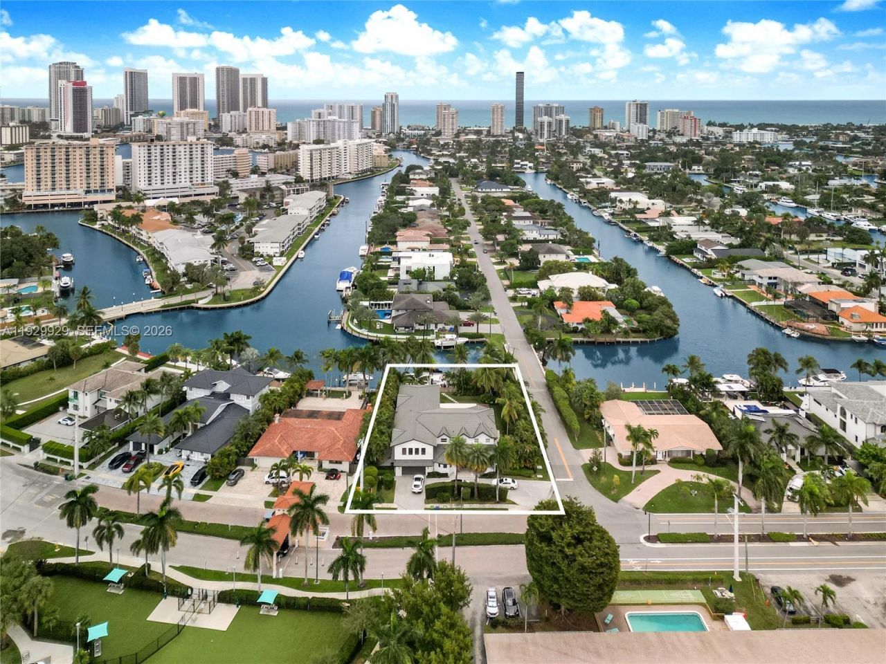 431 Layne Blvd, Hallandale Beach, FL 33009 Photo