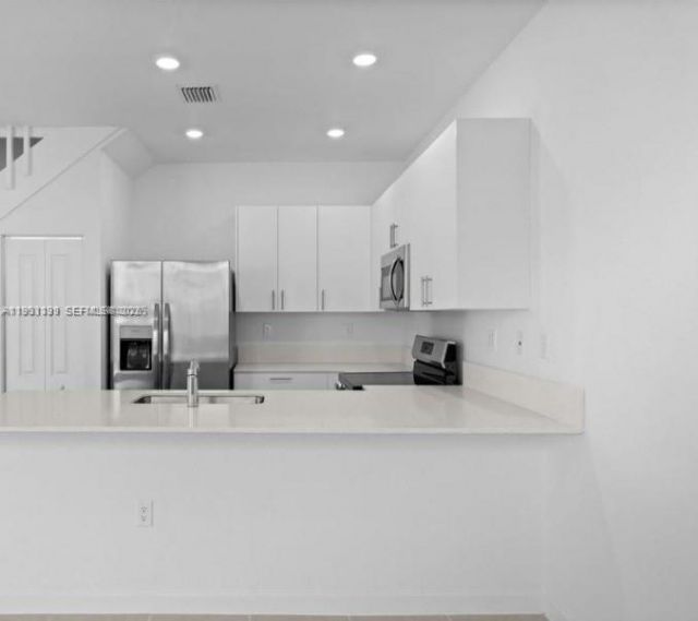 701 SE 14th Ct, Homestead, FL 33034 Photo