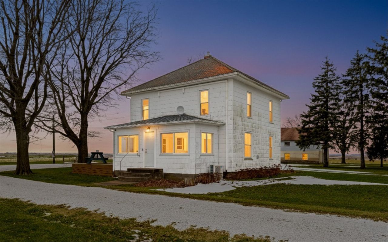 1471 E 100 N Road, Rankin, IL 60960 Main Photo