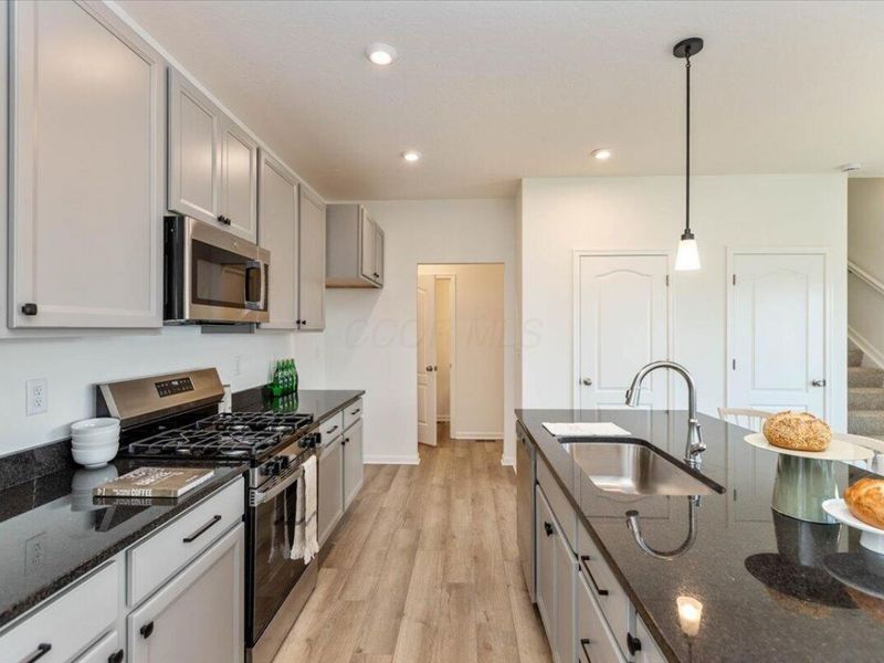 2205 Sunny View Court, Marysville, OH 43040 Photo 7