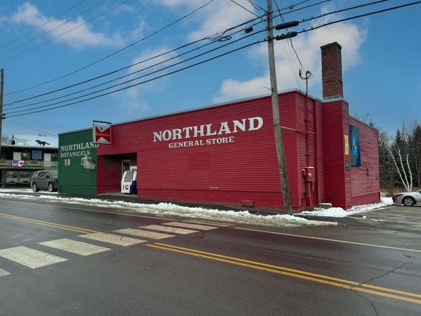 152 Main Street , Eustis, ME 04982