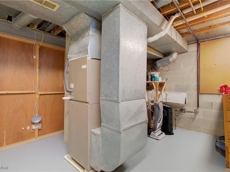 30505 Willoway Lane, Bay Village, OH 44140 Photo 34