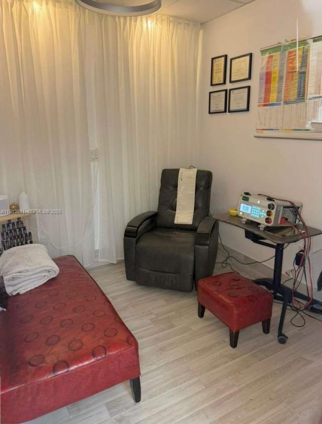 2500 E Hallandale Beach Blvd , Hallandale Beach, FL 33009 Photo