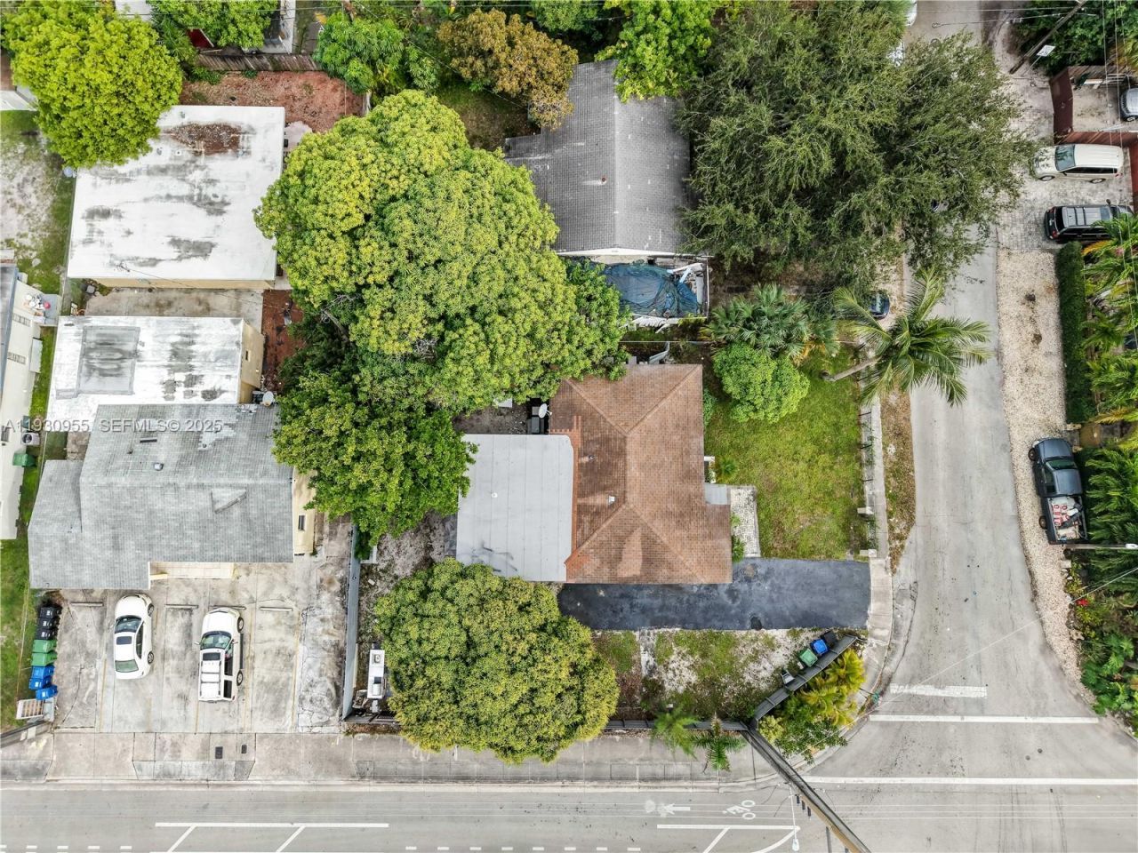 817 NW 17th St, Fort Lauderdale, FL 33311 Photo