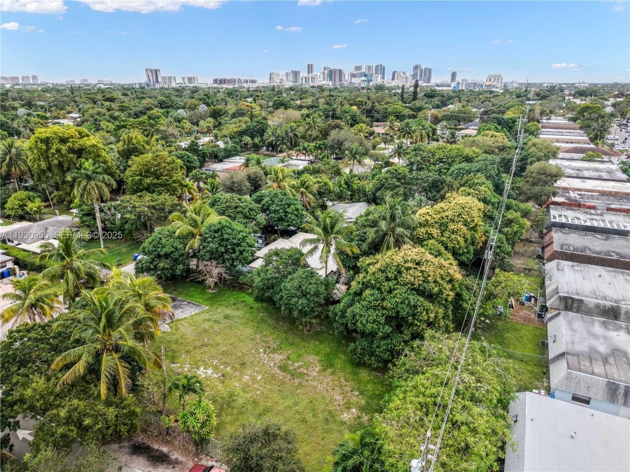 817 NW 17th St, Fort Lauderdale, FL 33311 Photo