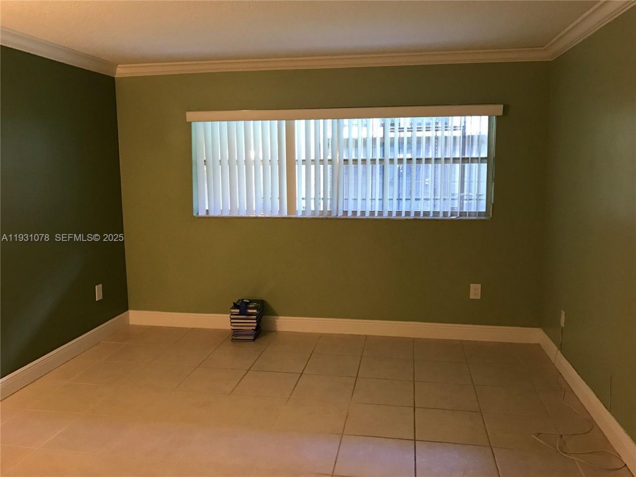 100 NW 87th Ave, Unit E102, Miami, FL 33172 Photo
