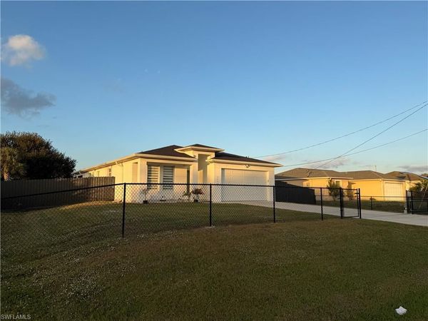 3006 40th ST SW, LEHIGH ACRES, FL 33976