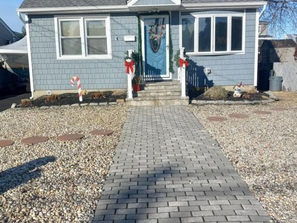 Amity Harbor, NY 11701