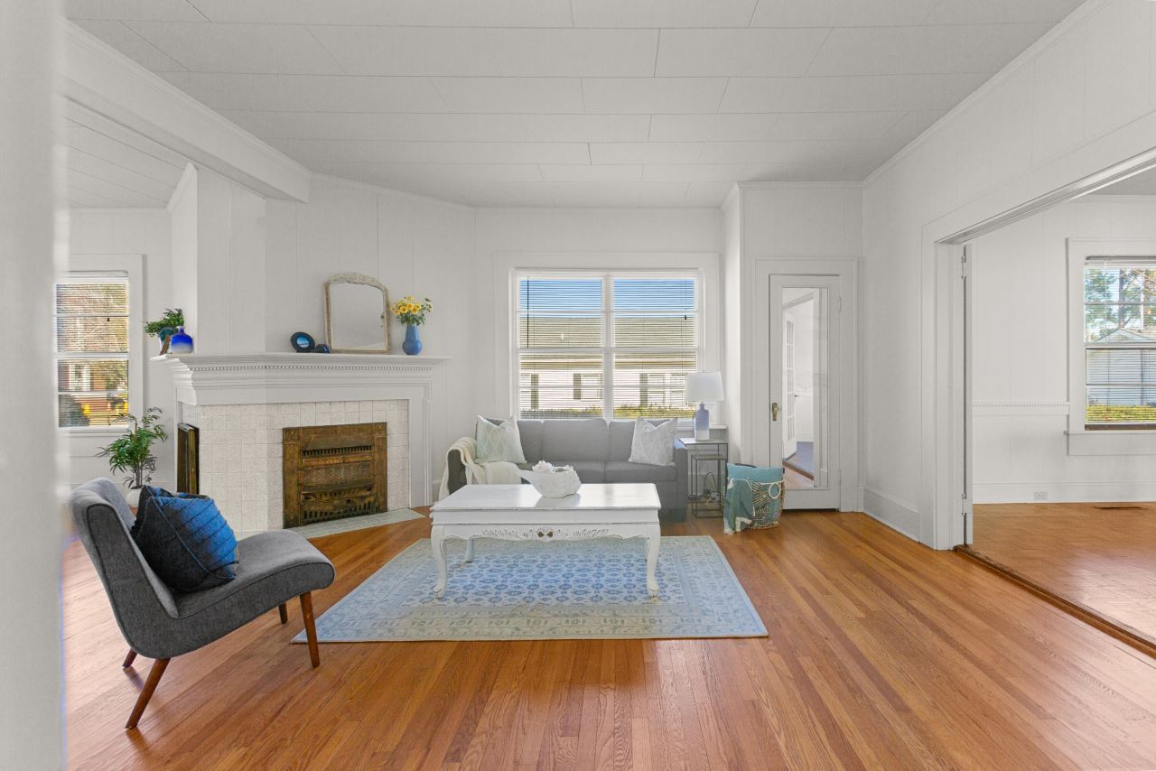 200 Broughton Road Photo 10