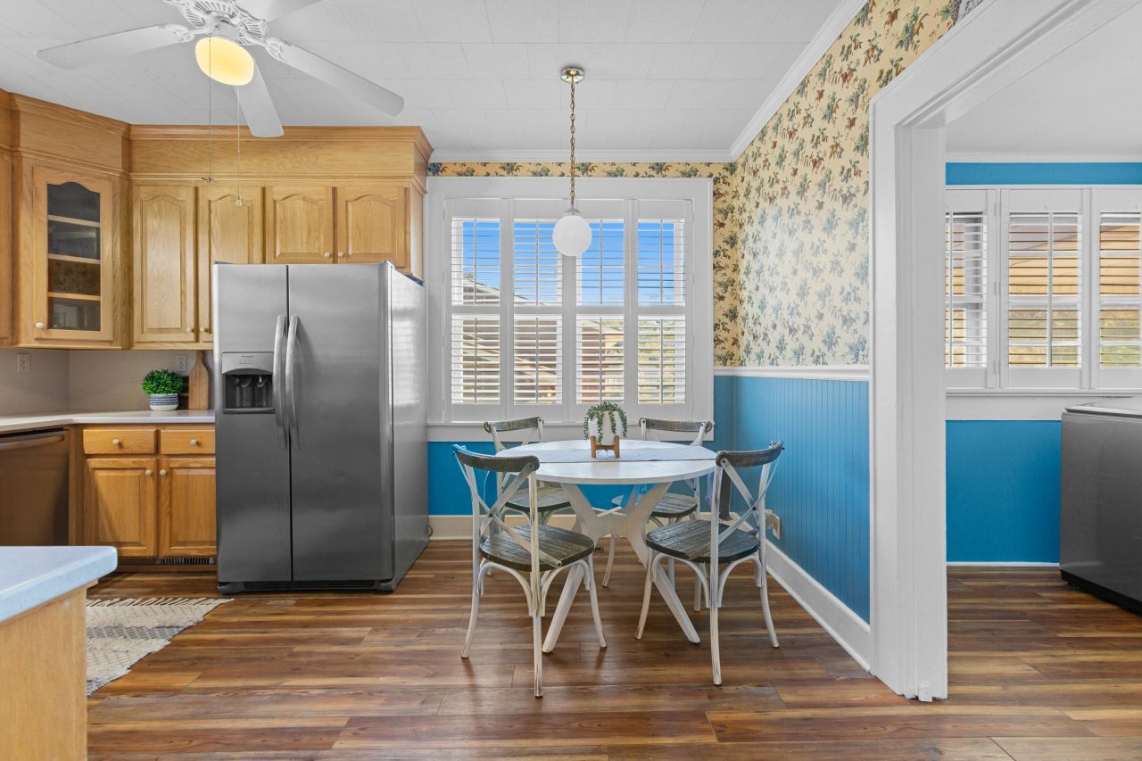 200 Broughton Road Photo 15