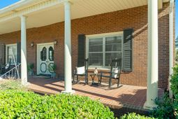 200 Broughton Road photo 4