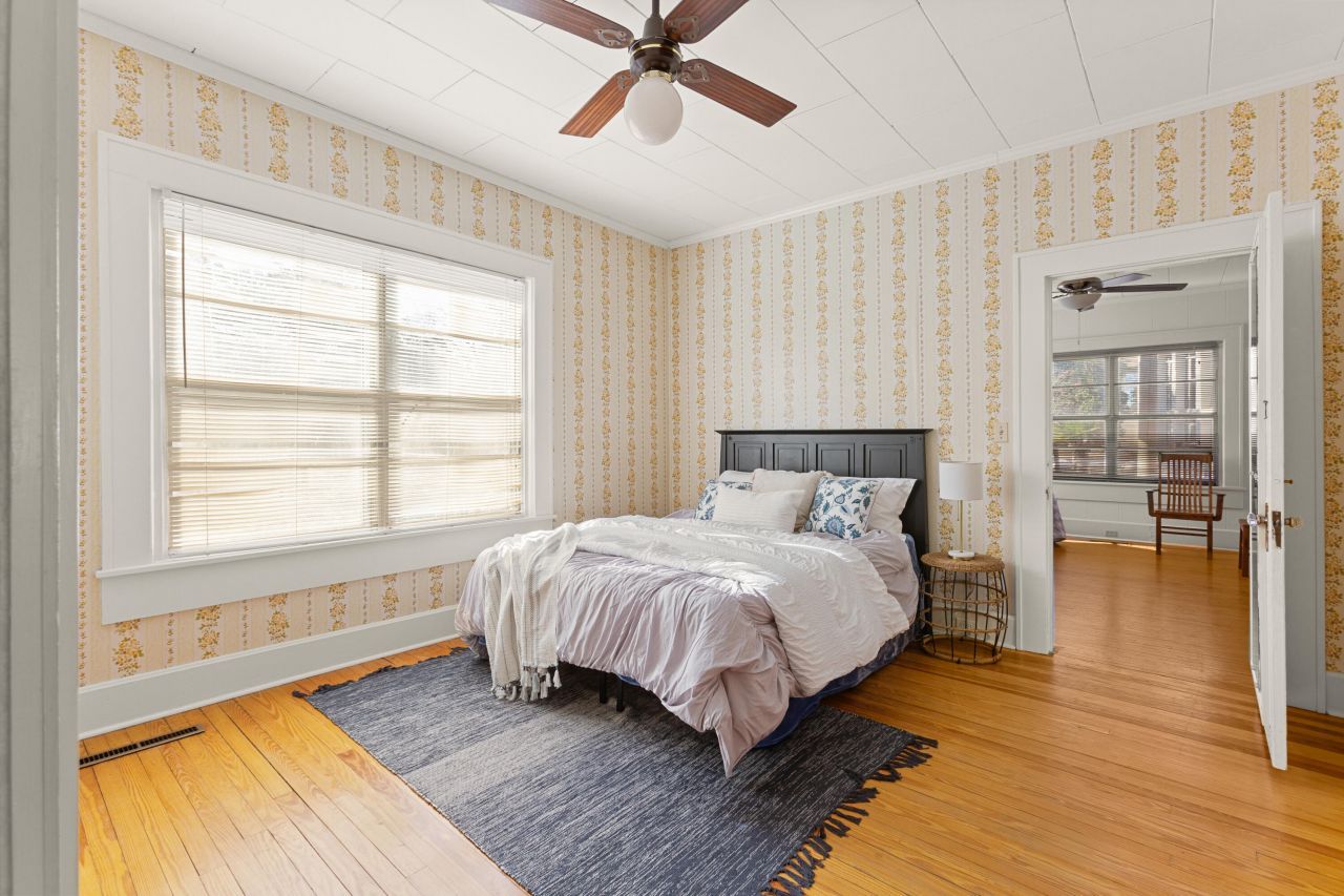 200 Broughton Road Photo 24