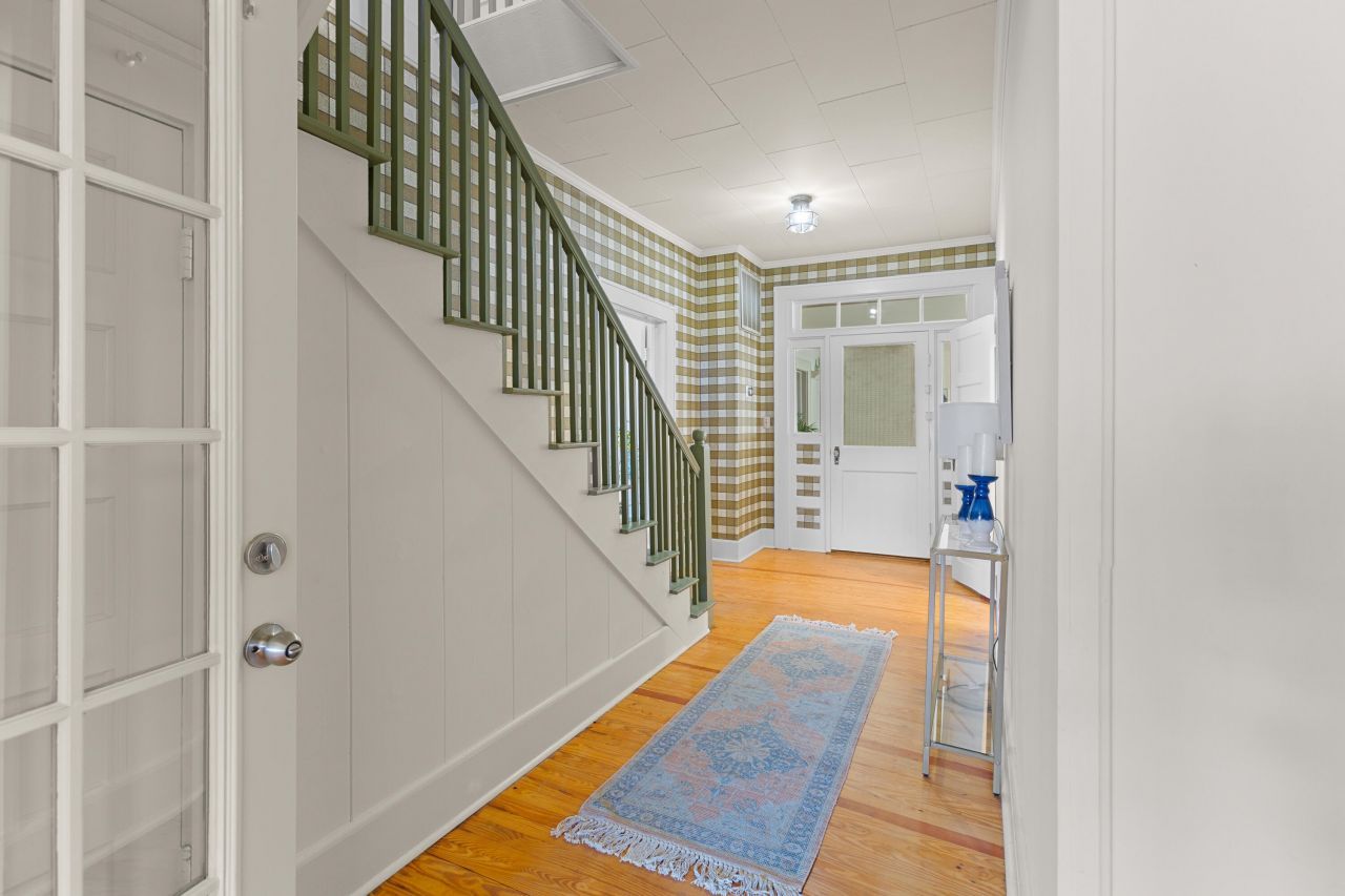 200 Broughton Road Photo 6