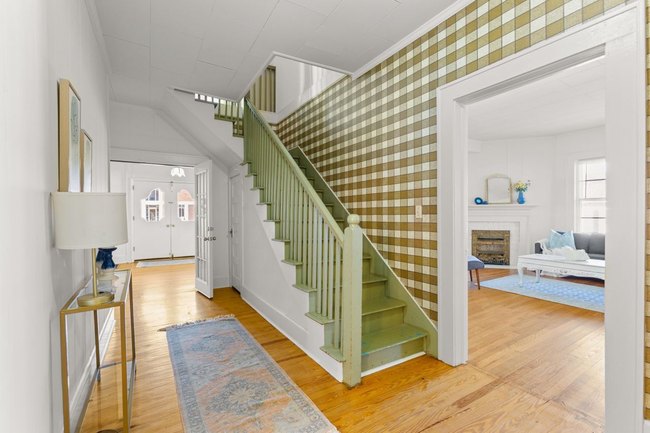 200 Broughton Road Photo 7