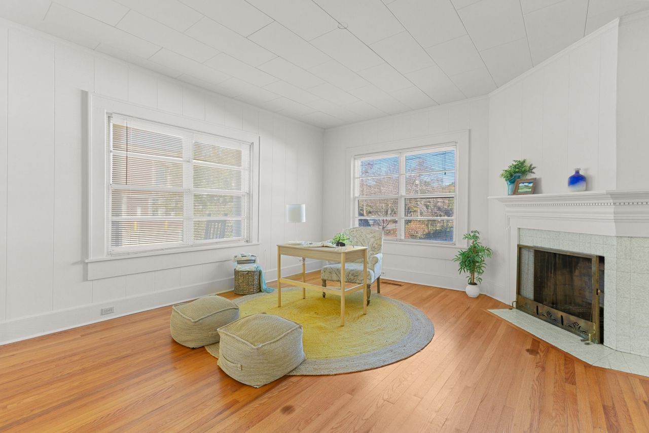 200 Broughton Road Photo 8