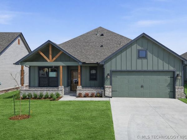 4915 N Walnut Place, Broken Arrow, OK 74012