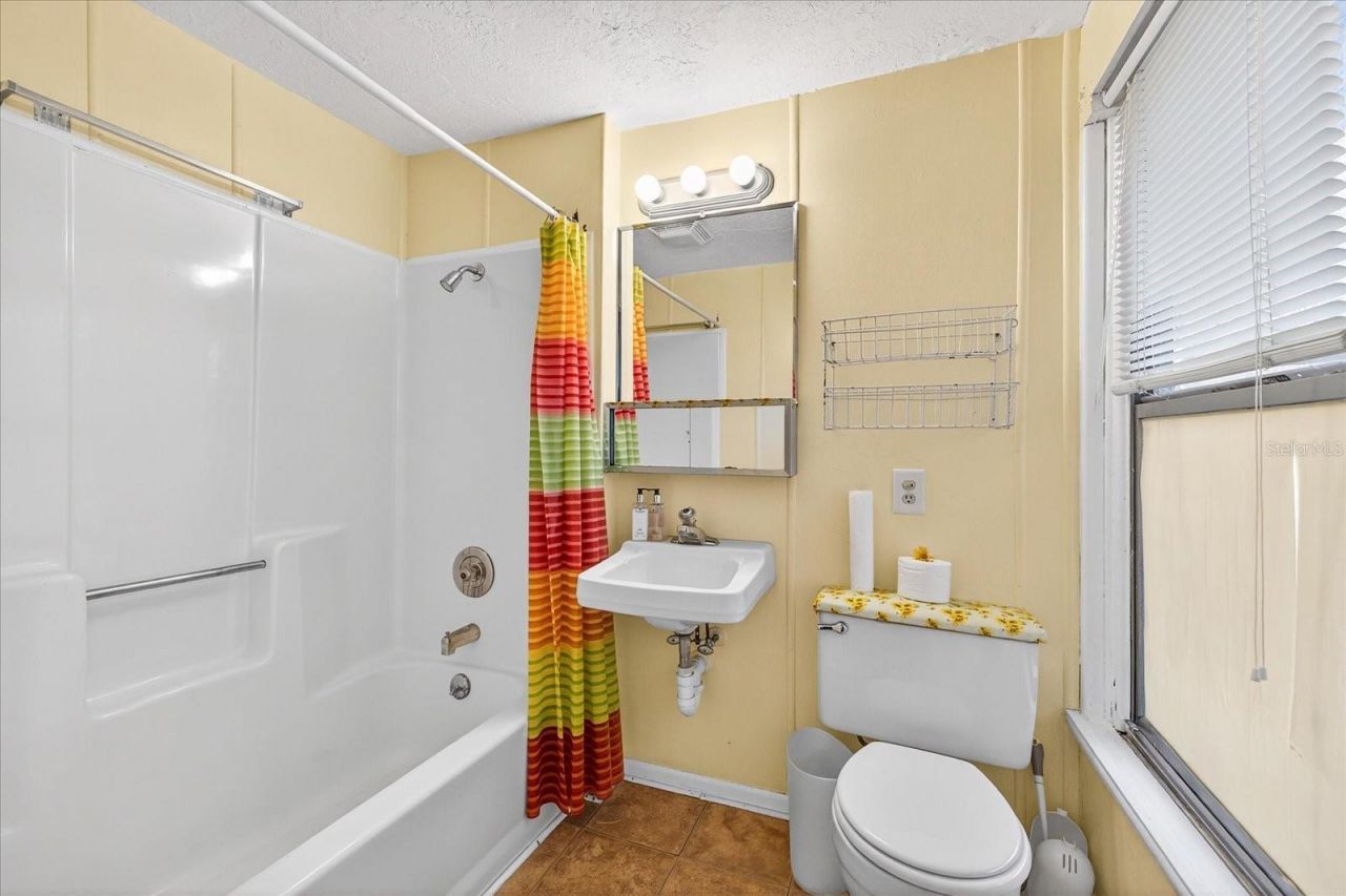 1019 10th Avenue W, Bradenton, FL 34205 Photo