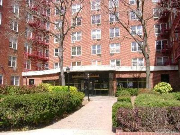 63-11 Queens Boulevard, Unit D21, Woodside, NY 11347
