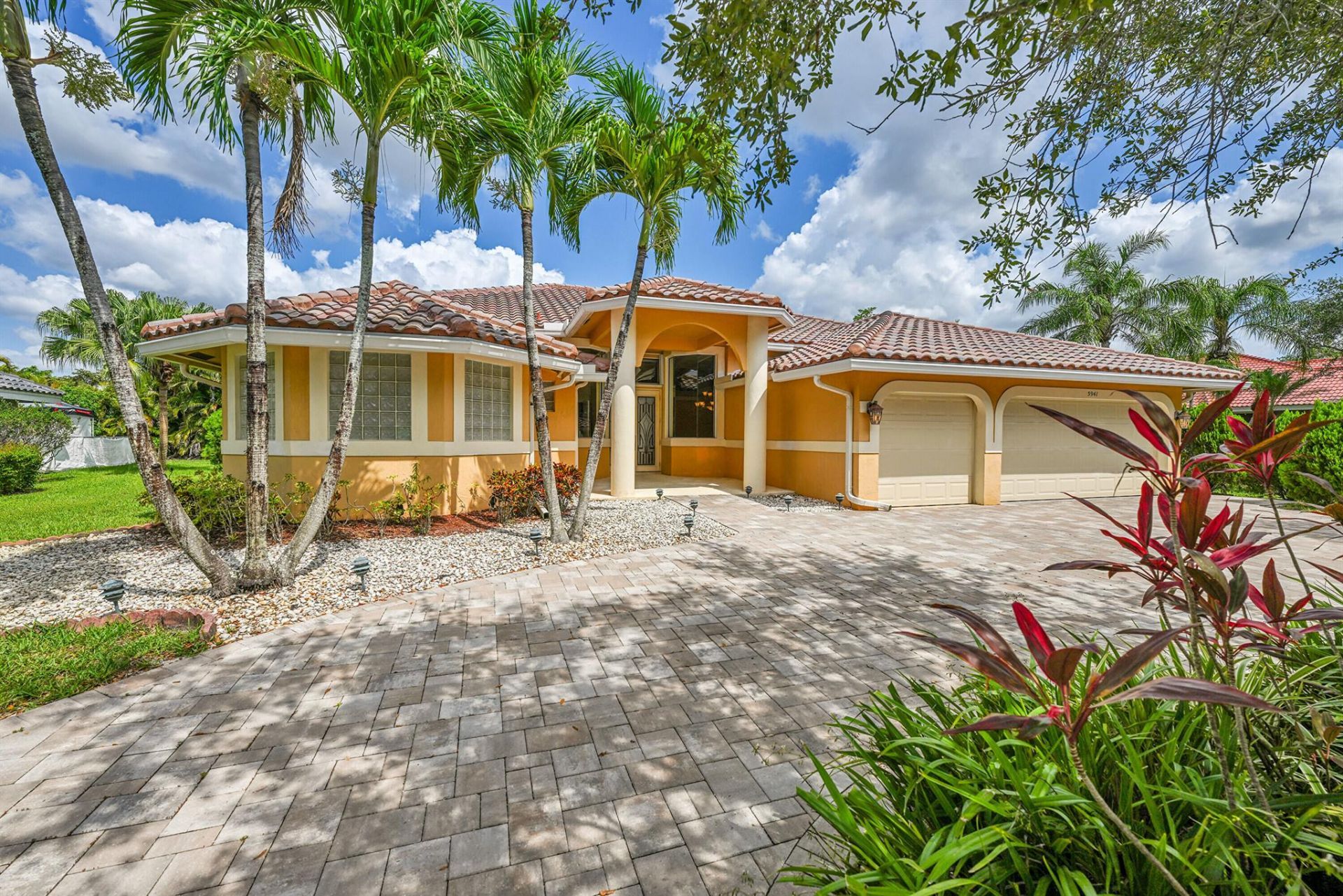 5941 NW 99th Avenue, Parkland, FL 33076 Photo