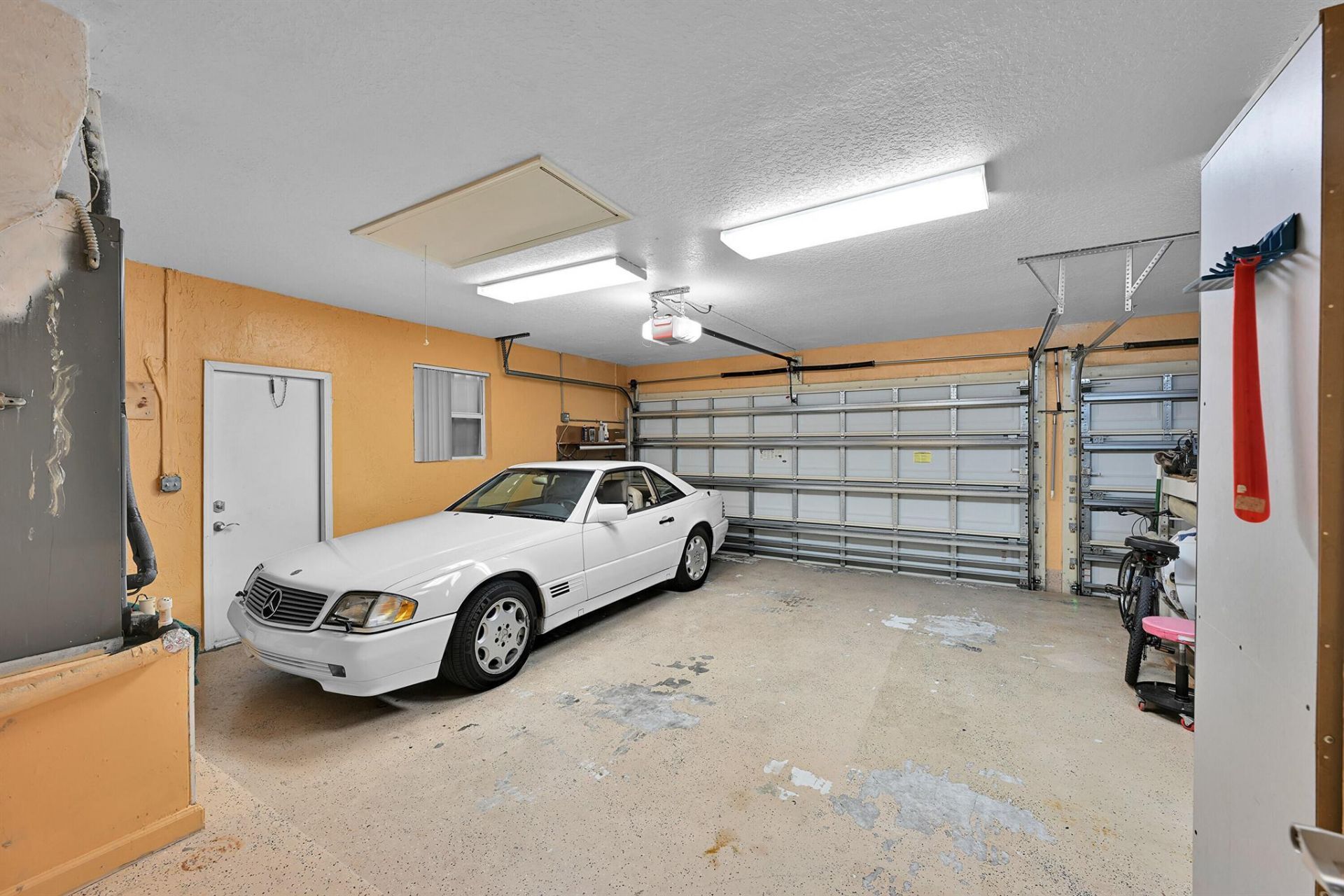 5941 NW 99th Avenue, Parkland, FL 33076 Photo