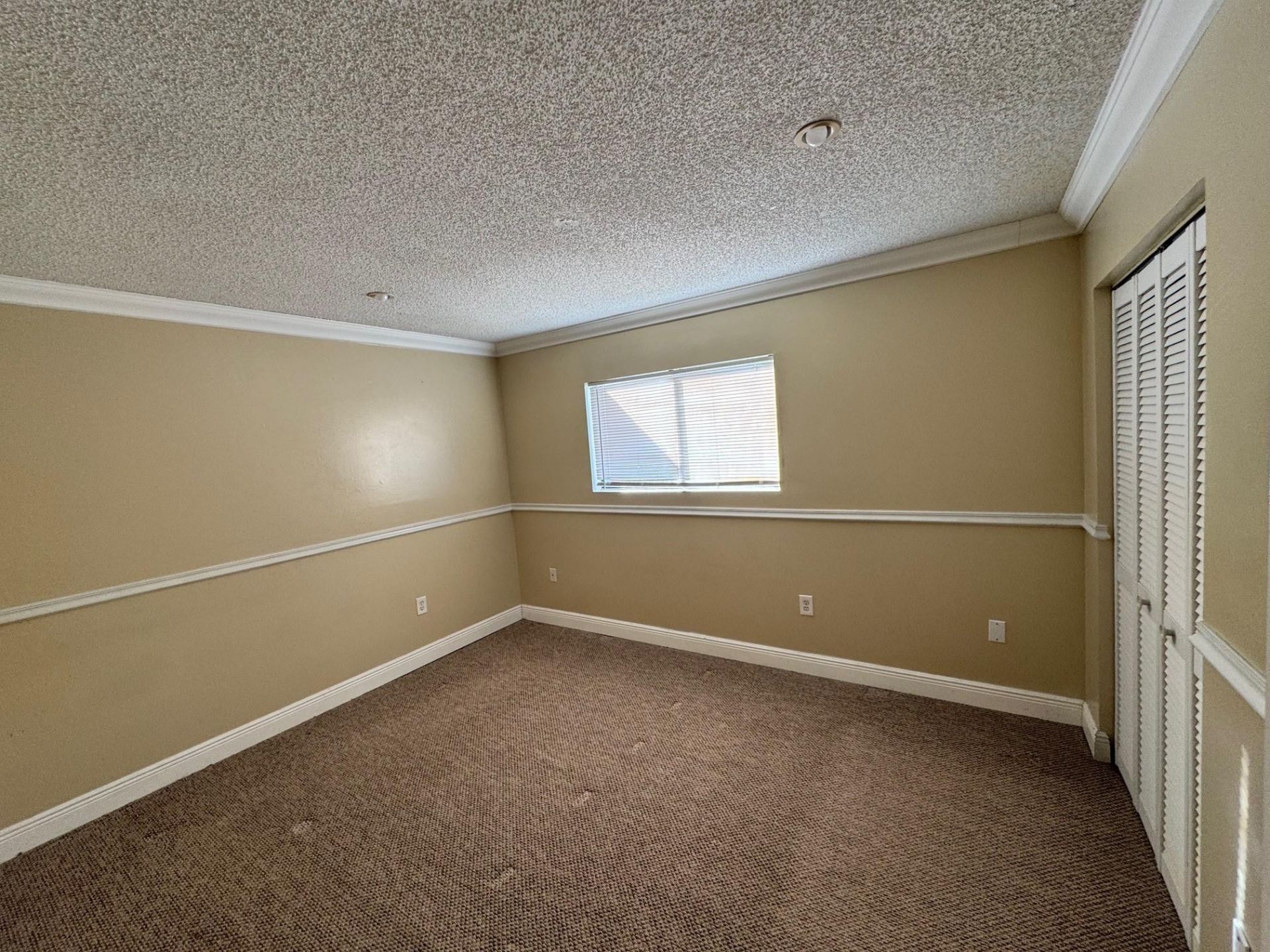 223 E Palm Circle, Unit 223, Pembroke Pines, FL 33025 Photo