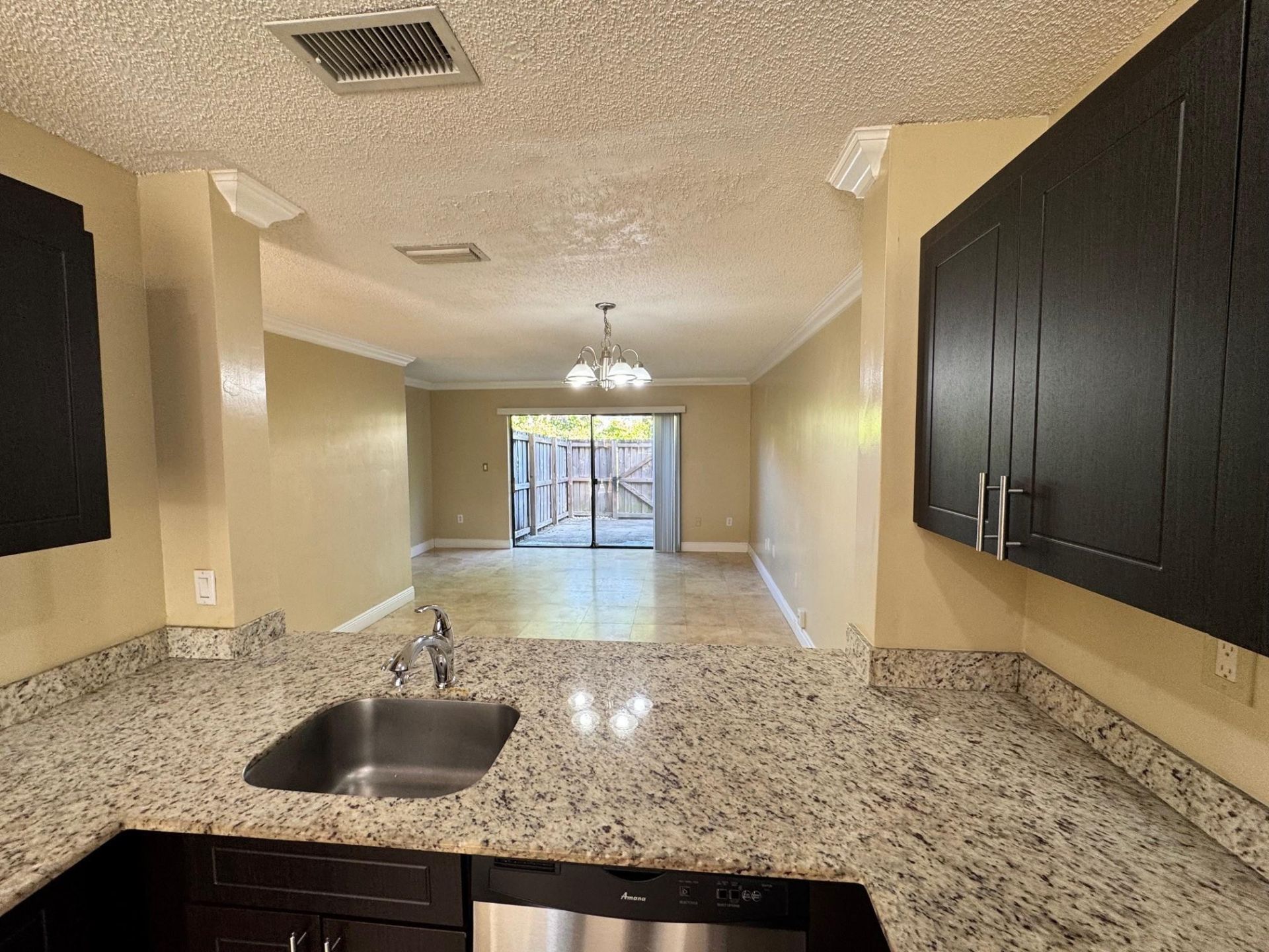 223 E Palm Circle, Unit 223, Pembroke Pines, FL 33025 Photo