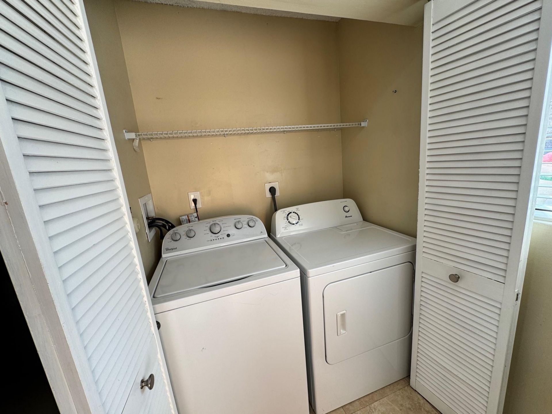 223 E Palm Circle, Unit 223, Pembroke Pines, FL 33025 Photo