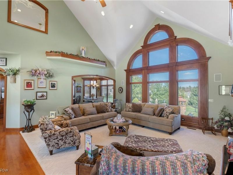 3495 Chadwick Drive, Uniontown, OH 44685 Photo 11