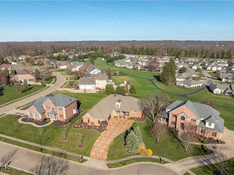 3495 Chadwick Drive, Uniontown, OH 44685 Photo 2