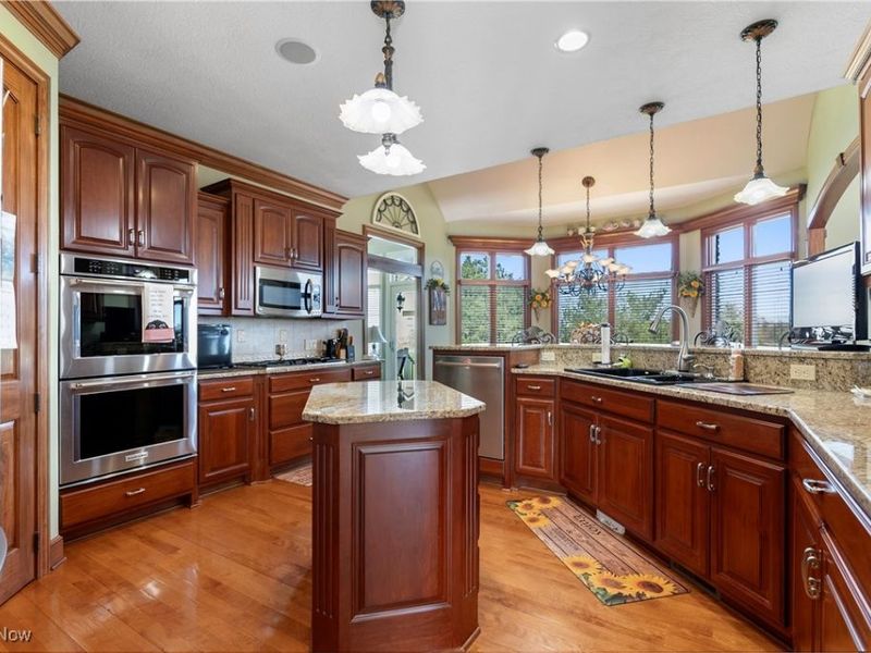 3495 Chadwick Drive, Uniontown, OH 44685 Photo 24