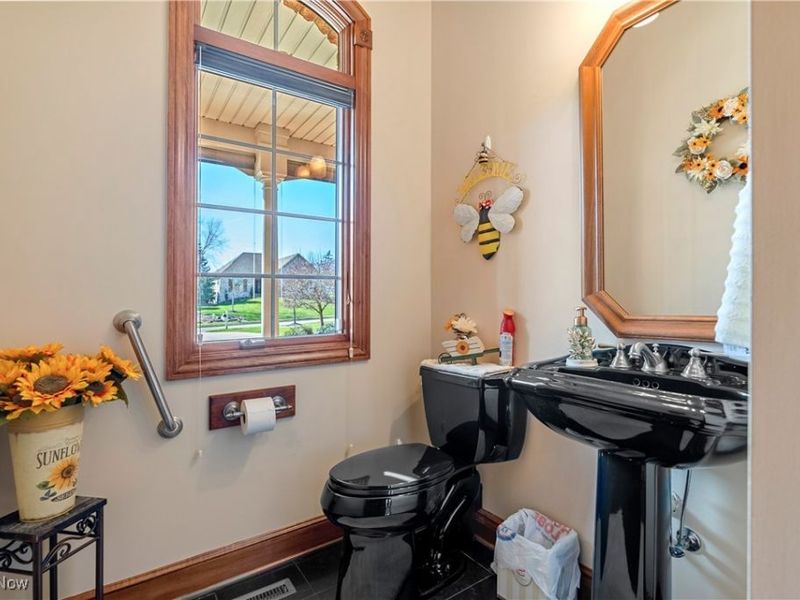 3495 Chadwick Drive, Uniontown, OH 44685 Photo 26