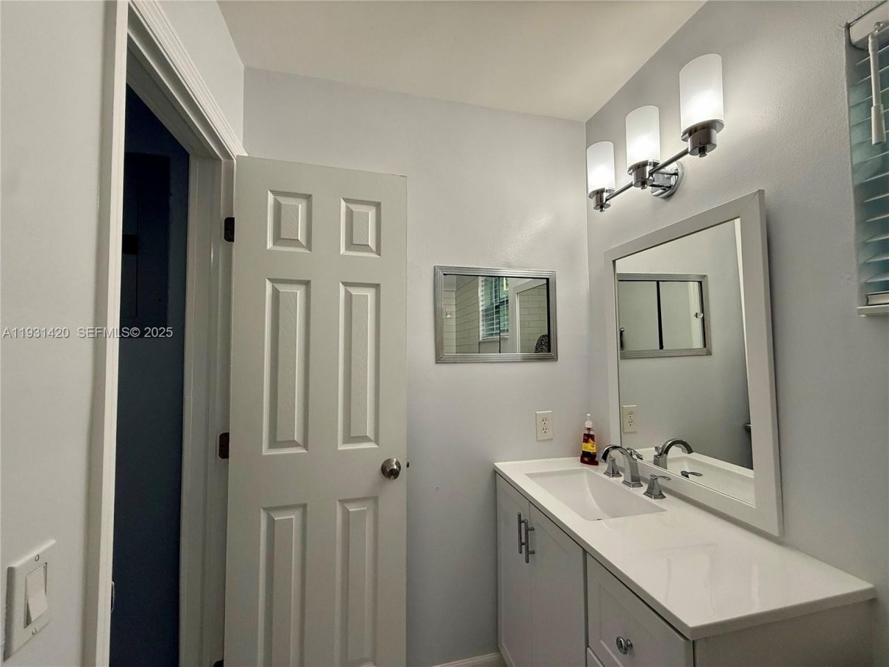 1301 N 12th Ct, Unit 4B, Hollywood, FL 33019 Photo