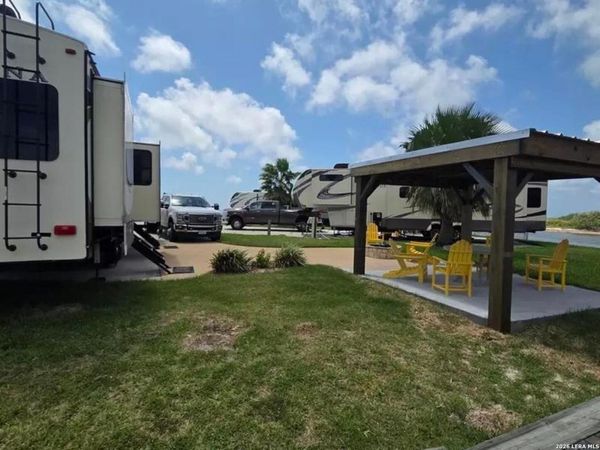 101 Caribbean Dr Unit 27, Corpus Christi, TX 78418