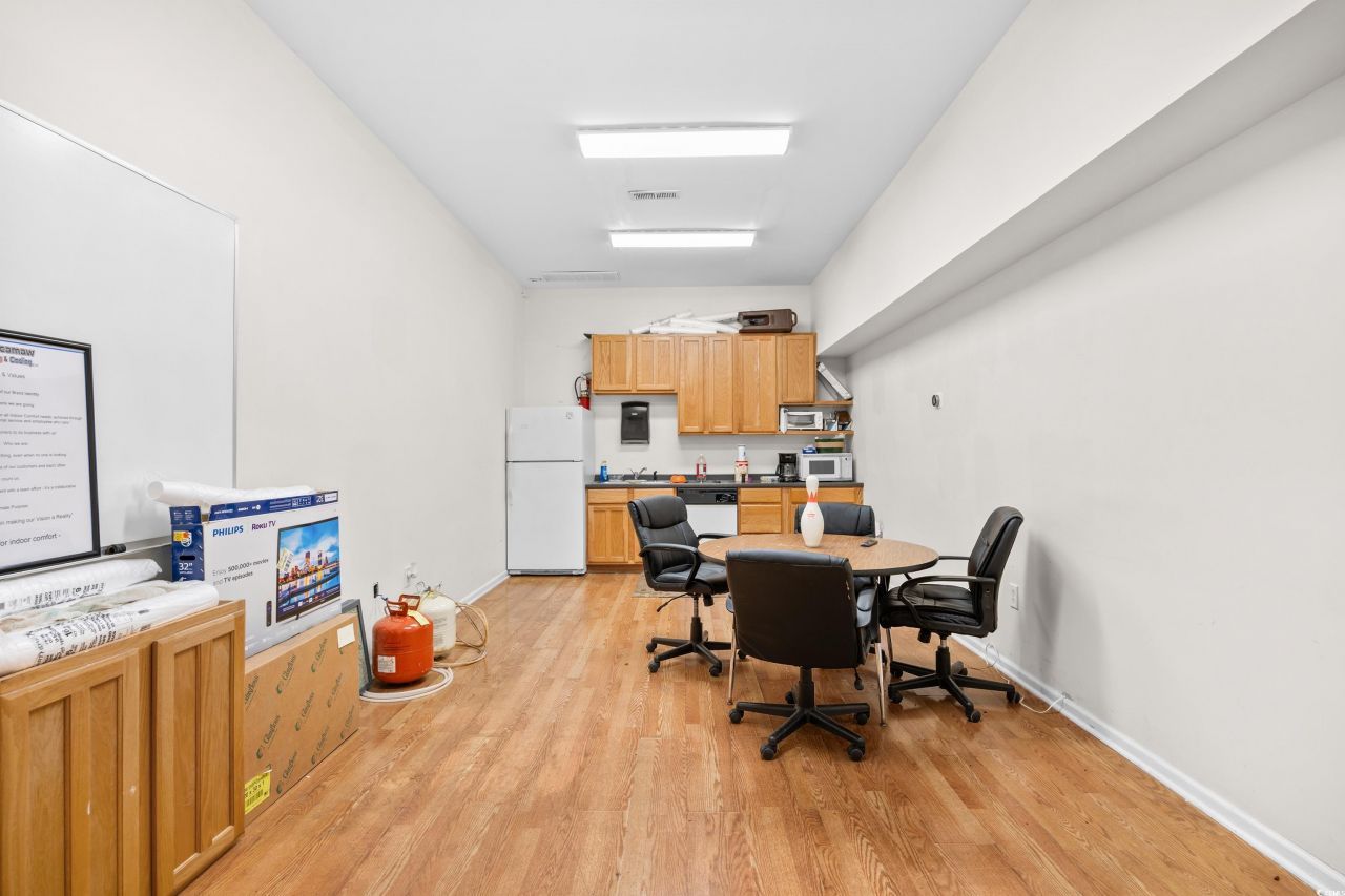 328 Tiller Dr. Photo 23