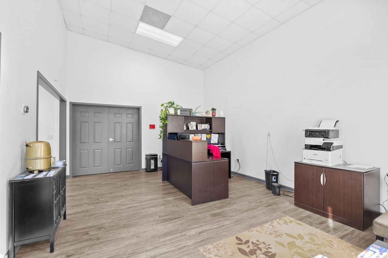 328 Tiller Dr. Photo 8