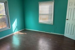 6509 Frost Avenue photo 4