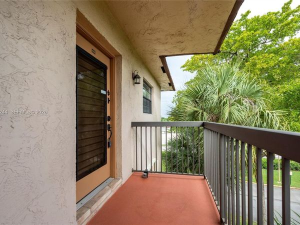 4940 E Sabal Palm Blvd, Unit 414, Tamarac, FL 33319