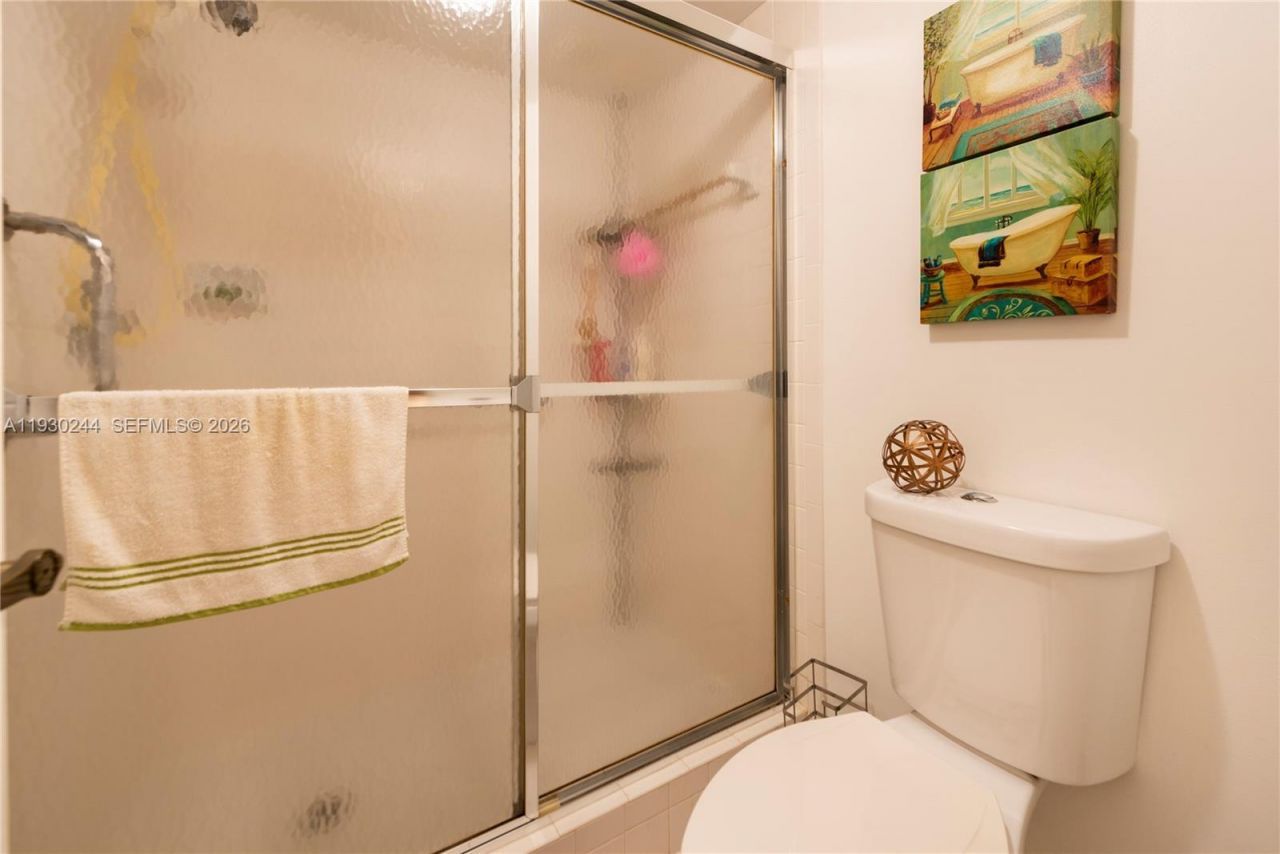 4940 E Sabal Palm Blvd, Unit 414, Tamarac, FL 33319 Photo